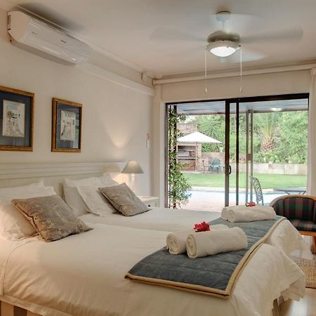 Majorca House Bed and Breakfast Somerset West Εξωτερικό φωτογραφία