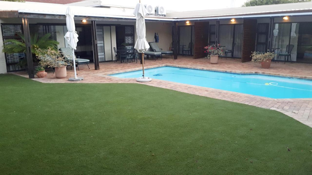 Majorca House Bed and Breakfast Somerset West Εξωτερικό φωτογραφία